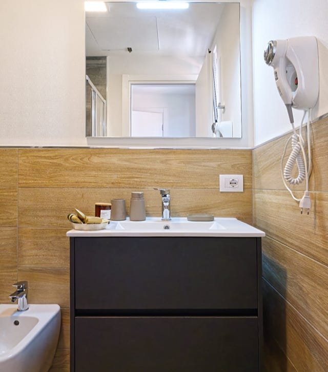 Maggiore apartment mazzini22