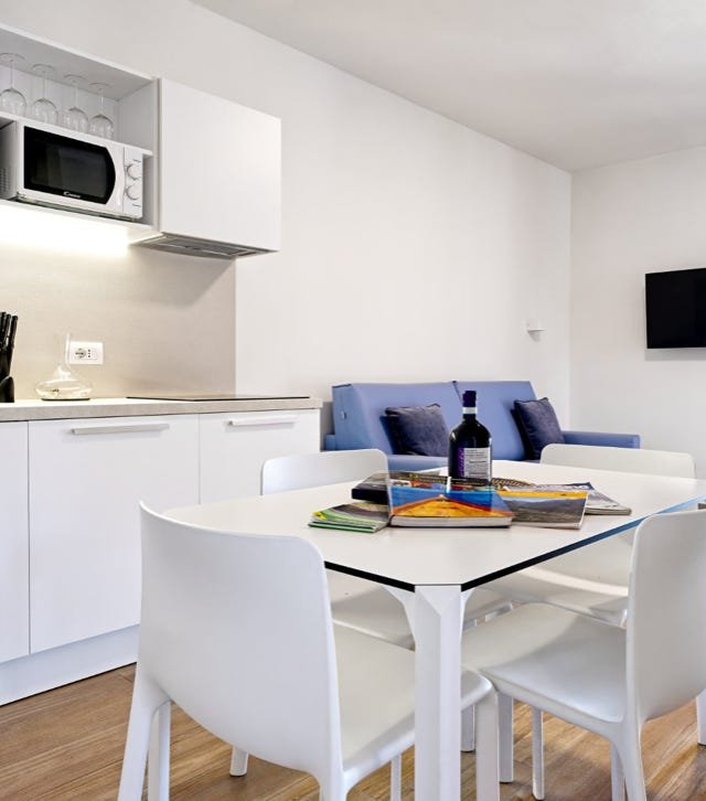 Maggiore apartment mazzini22